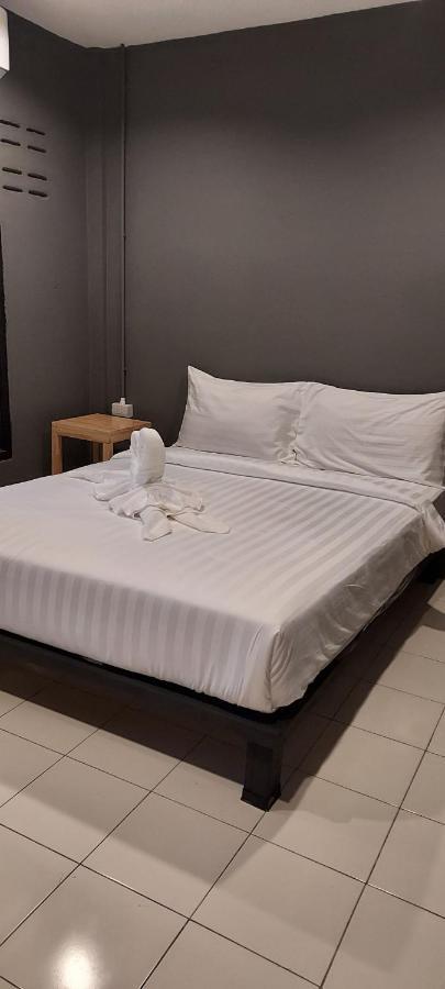 Auberge de jeunesse Loftel @ Nakhon à Nakhon Si Thammarat Extérieur photo