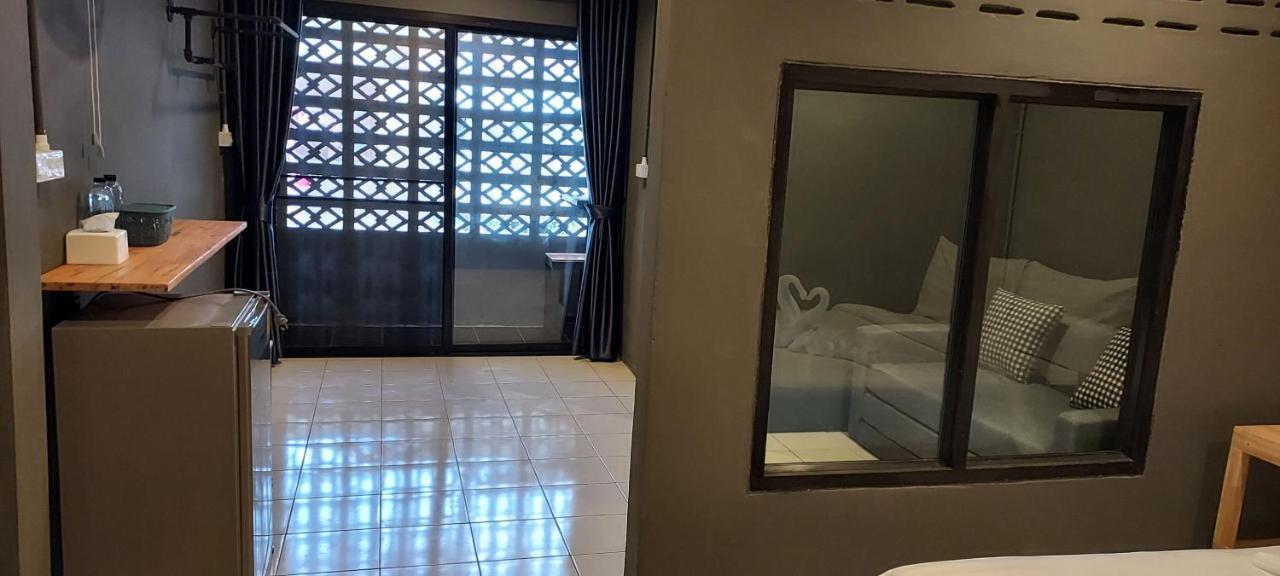 Auberge de jeunesse Loftel @ Nakhon à Nakhon Si Thammarat Extérieur photo