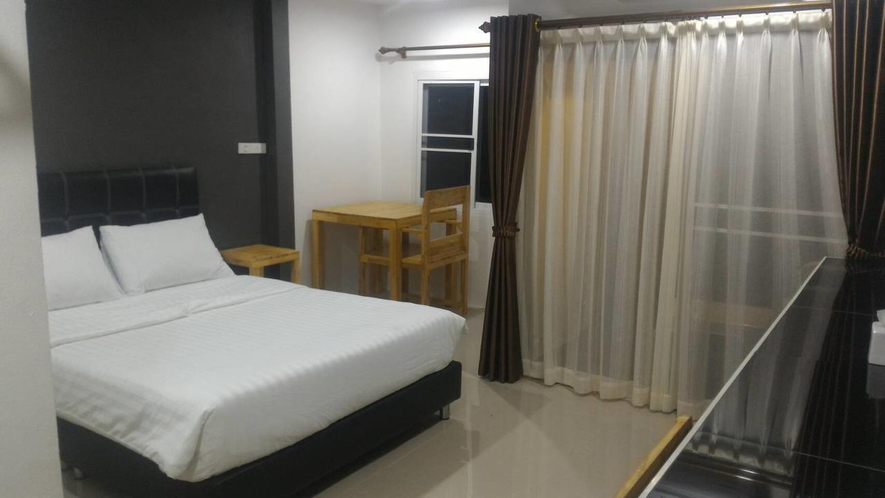 Auberge de jeunesse Loftel @ Nakhon à Nakhon Si Thammarat Extérieur photo